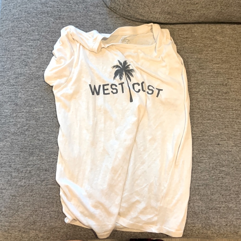 BillaBong tee shirt west coast